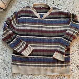 VINTAGE knit! Super comfy and cute
